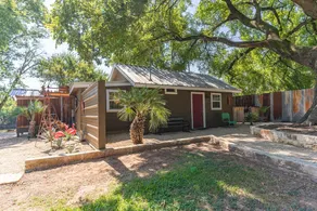 Riverfront Retreat Cabin - Image 4