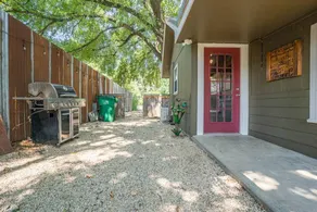 Brazos River Retreat with Fire Pit - Image 4