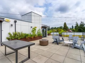 Roosevelt Suite| Walk to Light Rail + Rooftop View - Image 2