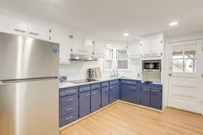 Updated Getaway w/ Sauna & Yard in Bloomsbury! - Image 2