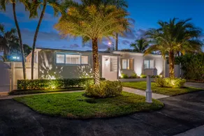 3 Br Heated Pool Villa near Downtown Delray Beach - Image 2