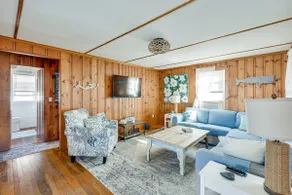 1 Block to Humarock Beach: Dog-Friendly Cottage - Image 4