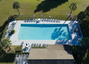 Mins to Downtown & Beach, Sleeps 10, Pool - Image 5