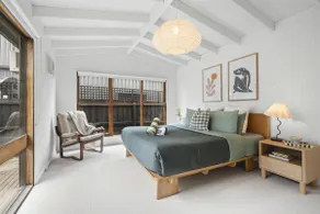 Swan Beach House for 7 Pet friendly Modern Aircon Walking distance to Beach and walking tracks - Image 4
