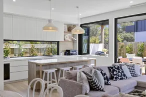Jasper- Heated Pool, Sleeps 10, Barwon Heads, Lift - Image 3