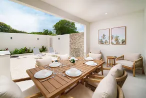 NEW villa with plunge pool 3 mins to beach - Sorrento 10 - Image 2