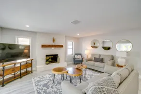 4 Mi to Siesta Key: Family Getaway w/ Balcony - Image 4