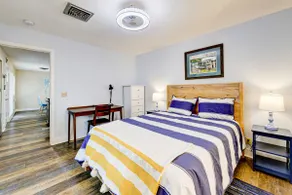 Sleek 2BR Waterview | Deck | Dog Friendly - Image 5