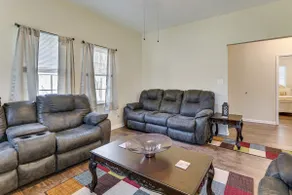 'doris & Susan's Place' - Historic Tuskegee Home - Image 4