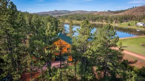Woodland Park Lakeview Log Cabin + Hot Tub & Sauna - Image 5