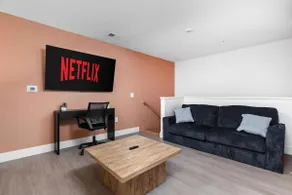 Amenity Packed Downtown Suite | Walk Everywhere! - Image 3