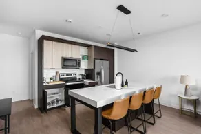 A+ Spacious Luxury 2BR | Pool+Lounge+Parking - Image 4