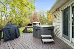 Private FLX Retreat | Hot Tub | Pet Friendly - Image 4
