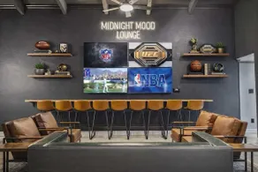Built Into A Mountain - Heated Pool & Sports Lounge - Image 4