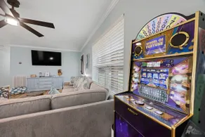Fish & Relax Lakefront Retreat Sleeps 10 Pets OK - Image 5