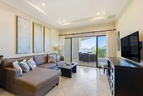 Elevated Ocean Villa 2 Pools & Pacific Views - Image 2