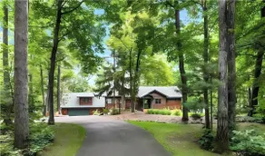 Peninsula Point Lake House | NEW for Summer ‘26 - Image 3