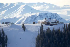 4BD Villager Mountain Retreat + SV Resort Passes - Image 5