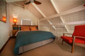 The Loft at Goolwa—A Cosy Courtyard Cottage - Image 3