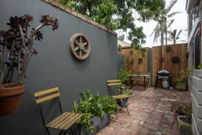 The Loft at Goolwa—A Cosy Courtyard Cottage - Image 2
