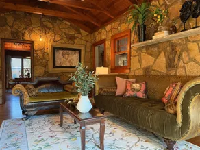 La Dolce Vita - Rustic Italian-Inspired Retreat - Image 4