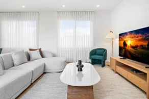 Brand-New 3-Bed Townhouse in Pascoe Vale - Image 2