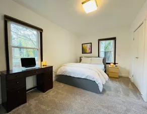 Parkside Cottage – Green Lake Area - Image 3
