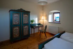 Historic Castle Room – The Best View! - Image 2