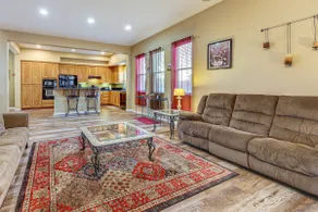 Napa Nearby! Large Home w/ Hot Tub & Dtwn Access - Image 4