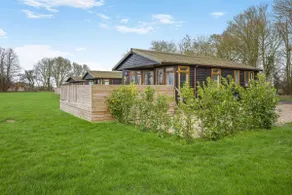 Athelington lodge - Beech - Image 2