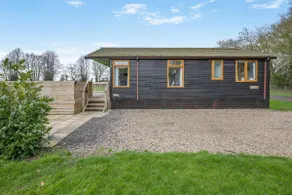 Athelington lodge - Beech - Image 4