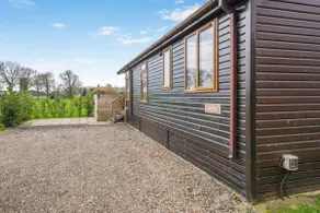 Athelington lodge - Beech - Image 5