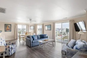 Ocean Block | Balcony | Sleeps 6 | Steps To Beach - Image 2
