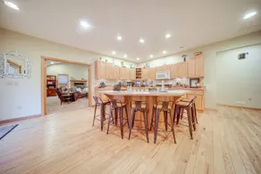 Family & Pet Friendly! 7-acre Escape in Jefferson - Image 4
