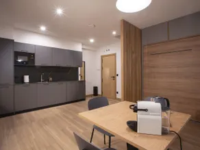 UHARTE SUITES Gernika - Image 5