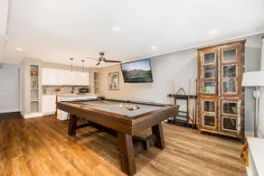 Pet Friendly,Lakefront,Hot Tub,Close to State Park - Image 2