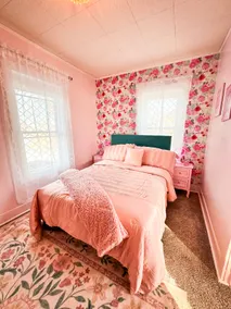 Cowgirl Paradise-Downtown Russell-1BD/1BA/Deck-2PP - Image 5