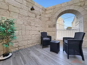 Rooftop 3BR with Plunge Pool & BBQ near Airport - Image 3