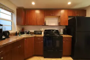 South Beach 1BDRM w/Parking Pet Friendly - Image 4