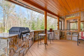 1 Mi to Lake Tillery: Outdoor Retreat w/ Hot Tub! - Image 5