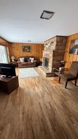 Honeywood-Sleeps 7- Fall Weekends on the Water - Image 5