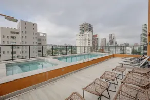 Belo Studio Ibirapuera | Rooftop Pool - Image 5