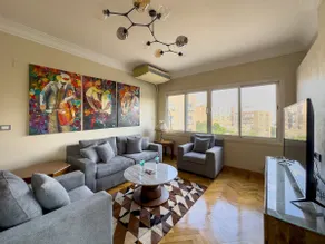 1406. Elegant 2BR Apt Sun Terrace Ensuite - Image 2