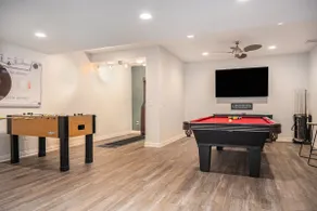 Mulligan Manor Golf Course Views Fun Amenities - Image 4