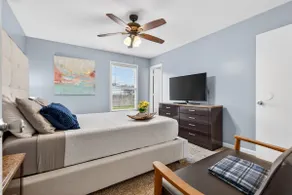 Eagles Rest Home • Sleeps 7 • Minutes to Army Base - Image 2