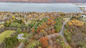 3 Mins to Watkins Glen Seneca Wine Trail - Image 2