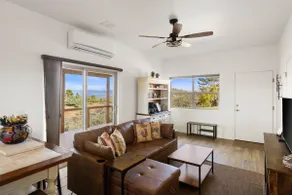 Cozy 1BR casita with full kitchen and great views. - Image 2