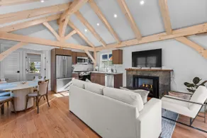 Aura Cabin at Highland Peaks Retreat - Image 4