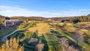 Old Kinderhook 2 Decks, Firepit, Kid & Pet Friendly Golf Retreat - Image 5