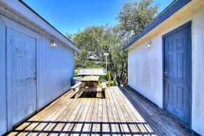Fantasy Oaks Lodge - Image 4